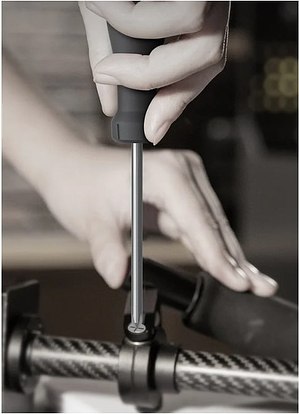 Отвертка Deli Soft Touch / EHT1203