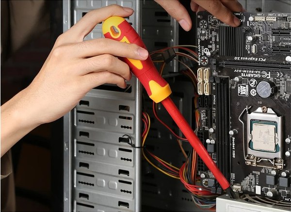 Отвертка Deli Диэлектрическая / EDL518150