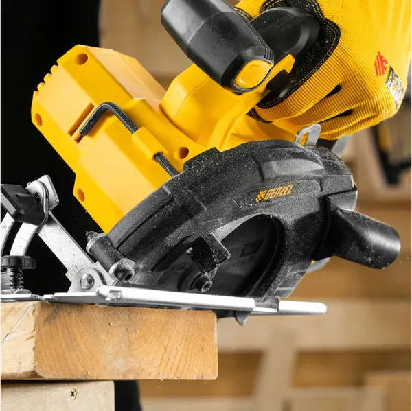 Дисковая пила Denzel CCSH-20-165 / 27405