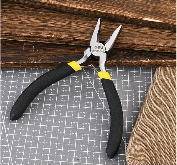 Набор губцевого инструмента Deli EDL103205-6