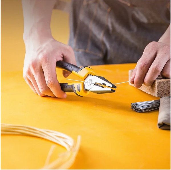 Плоскогубцы Deli EDL2008Z