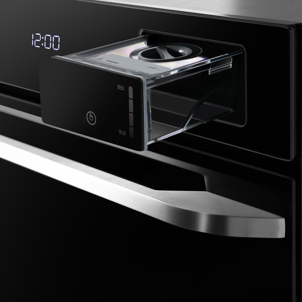 Электрический духовой шкаф Maunfeld EOEH7615STB