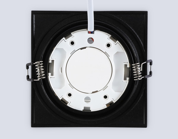 Точечный светильник Ambrella TN52233 BK