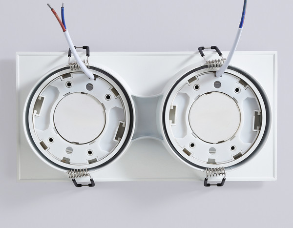 Точечный светильник Ambrella TN52234/2 WH