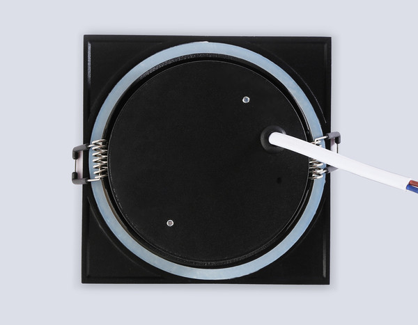 Точечный светильник Ambrella TN6657 BK