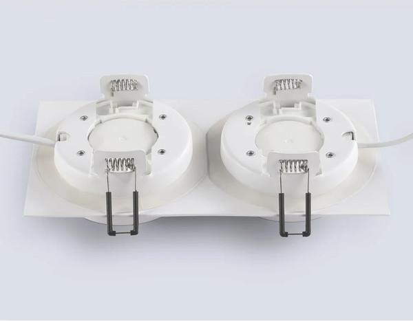 Точечный светильник Ambrella TN6741/2 WH