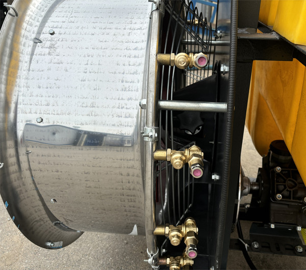 Опрыскиватель навесной Rossel 600S