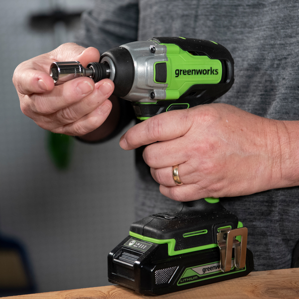 Аккумуляторный шуруповерт Greenworks GD24ID3 бесщеточный 24V / 3802807CUA