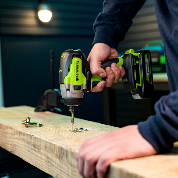 Аккумуляторный шуруповерт Greenworks GD24ID3 бесщеточный 24V / 3802807CUB