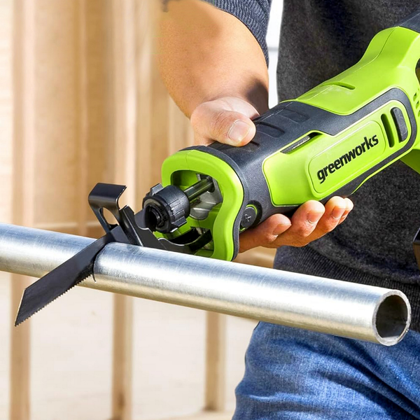 Сабельная пила Greenworks GPT-BLRS-1 бесщеточная 24V / 1200607CUA