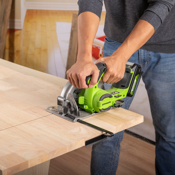 Дисковая пила Greenworks GD24CS165 / 1501607CUG