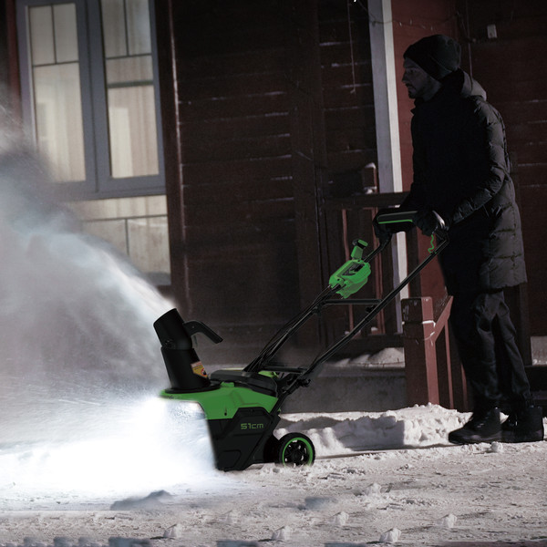 Снегоуборщик аккумуляторный Greenworks GD40STX2 / 2603407