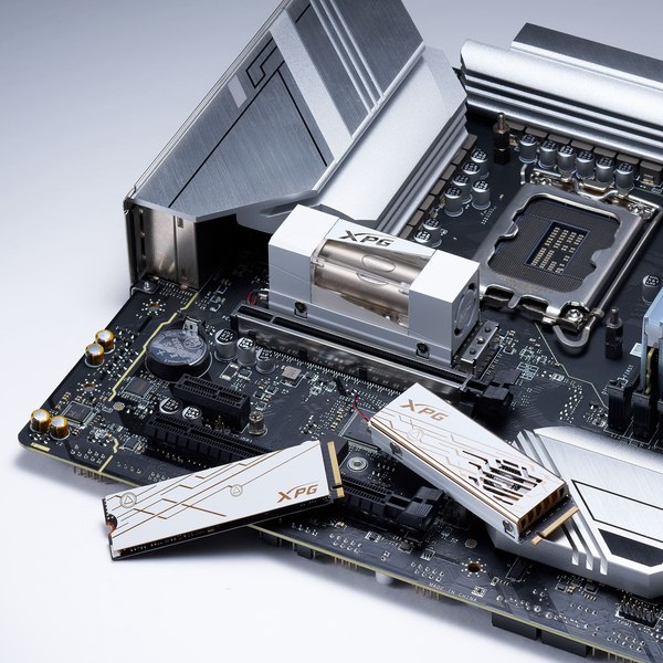 SSD диск A-data 1TB (SMAR-980S-1TCI)