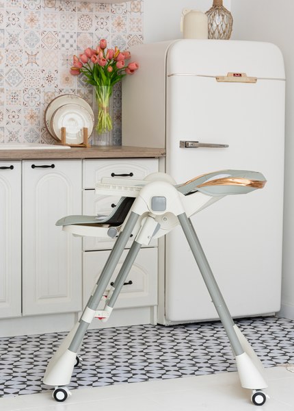 Стульчик для кормления VipBaby Relax 3в1 0+