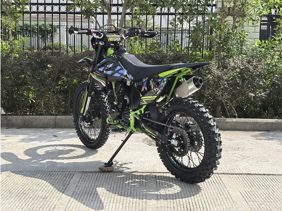 Мотоцикл AVM BISONX 250