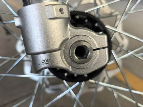 Мотоцикл AVM Stormax 300