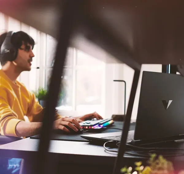 Игровой ноутбук HP Victus Gaming 15-fa2701wm (B8LN4UA)