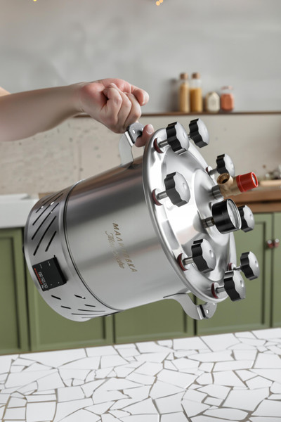 Автоклав для консервирования Малиновка Мини Электро (8л)