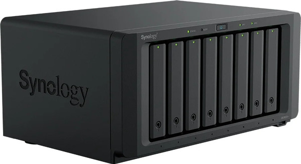 NAS сервер Synology DS1825+