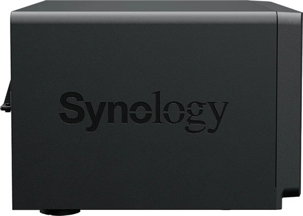 NAS сервер Synology DS1825+
