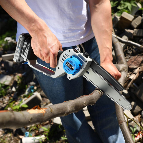 Пила цепная аккумуляторная Deko DKCHS 20V / 085-2015