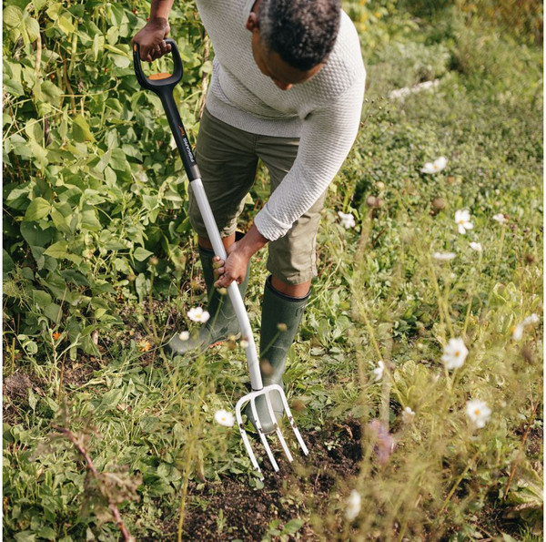 Вилы садовые Fiskars SmartFit / 1070717