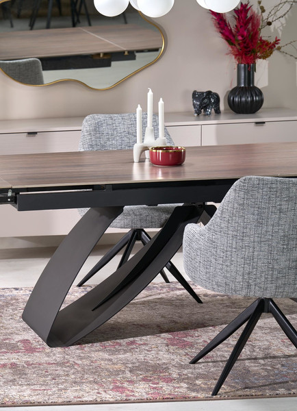 Обеденный стол Halmar Hilario