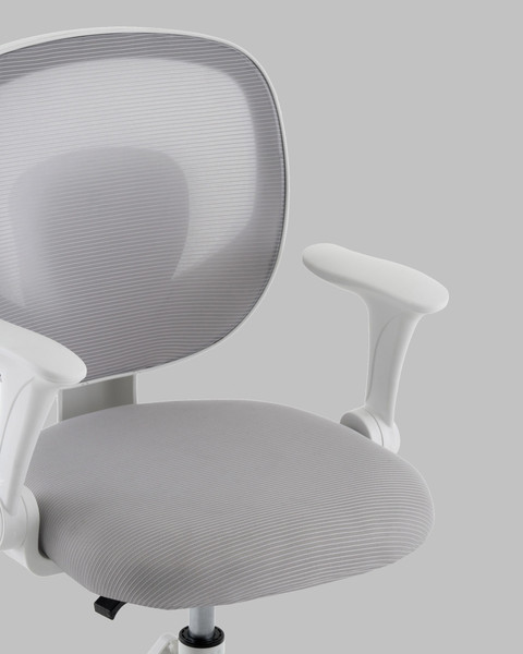 Кресло офисное TopChairs Mila OUE-2541