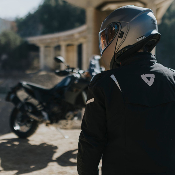 Мотошлем Shoei Neotec 3