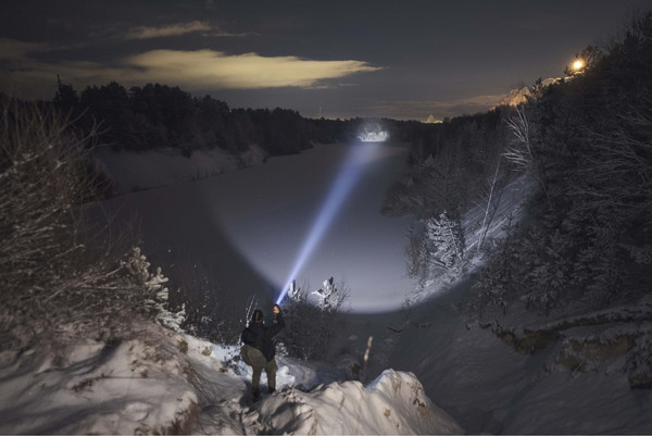 Фонарь Armytek Barracuda Pro Max Magnet USB / F10501C