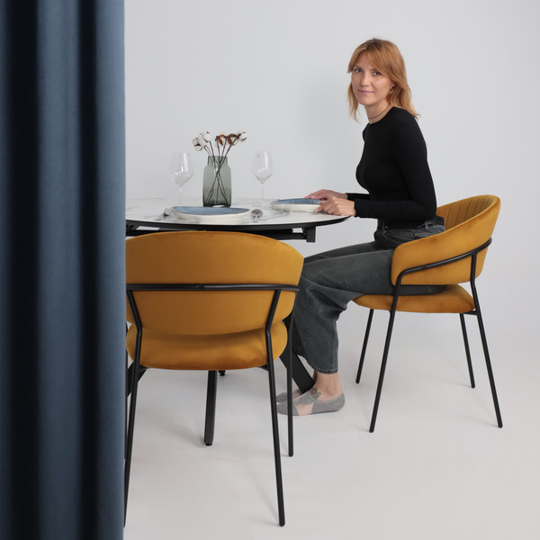 Обеденный стол LEPREMO AV 1107 HPL+МДФ раздвижной D1000-1350x750 