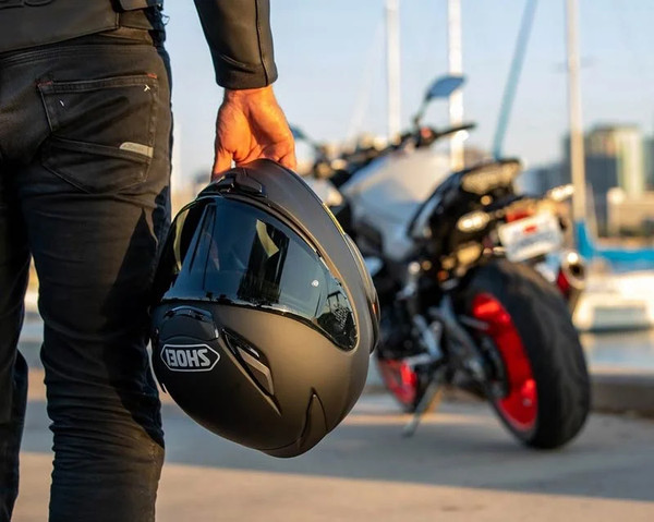 Мотошлем Shoei NXR 2