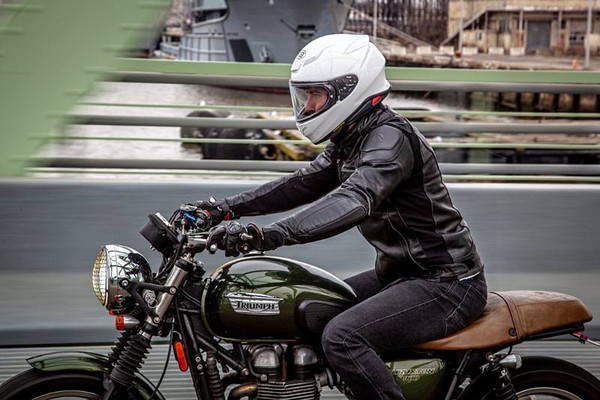 Мотошлем Shoei NXR 2