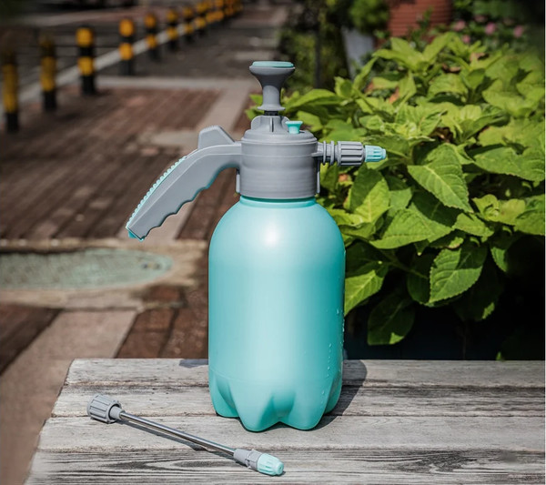 Опрыскиватель помповый Deli EDL581020