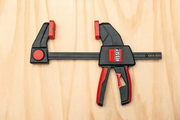 Струбцина Bessey EZL15-8