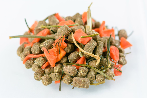 Лакомство для грызунов ЗООМир Витаминчик для кроликов общеукрепляющий