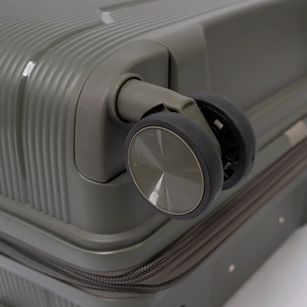 Чемодан на колесах Francesco Molinary 344-209/2-20KHK