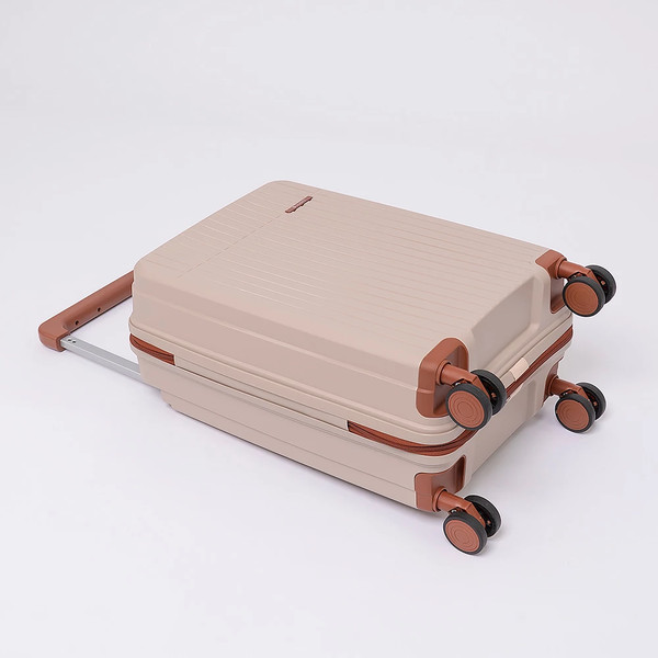 Чемодан на колесах Valigetti 344-8050/3-20CBW