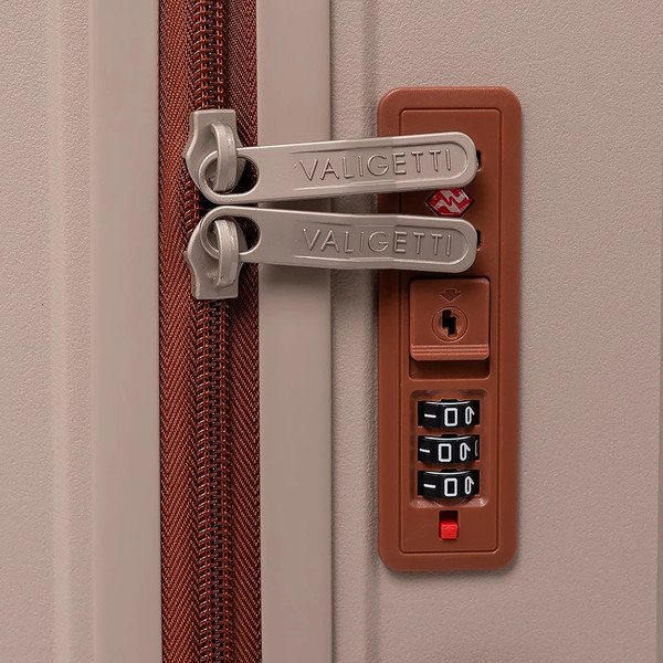 Чемодан на колесах Valigetti 344-8050/3-20CBW