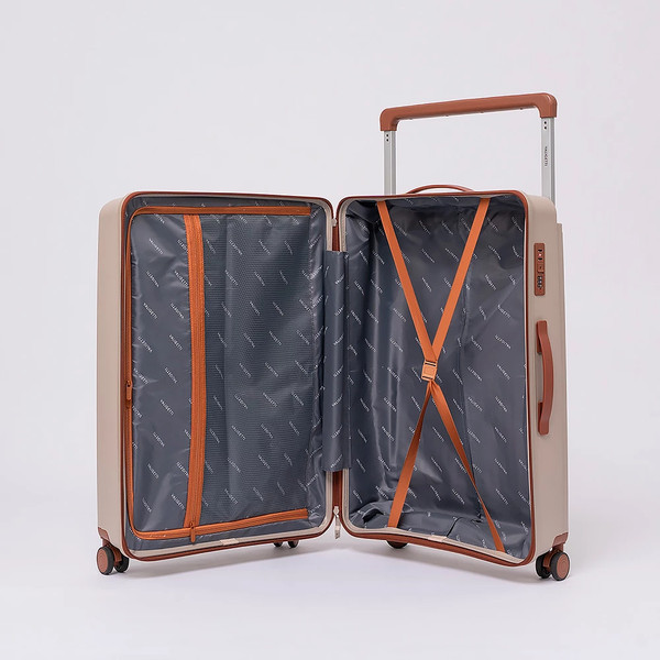 Чемодан на колесах Valigetti 344-8050/3-28CBW