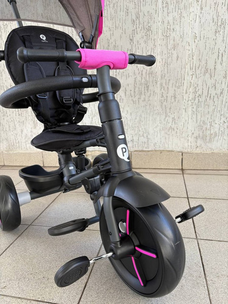 Трехколесный велосипед с ручкой QPlay Star1GV