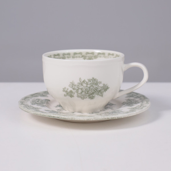 Чашка с блюдцем AksHome Blossom 250мл