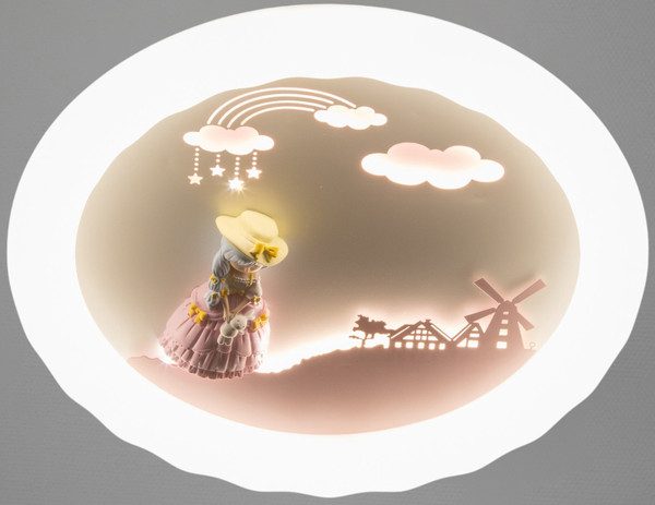 Потолочный светильник BayerLux Девочка с плюшевым зайцем / 10534303 - фото