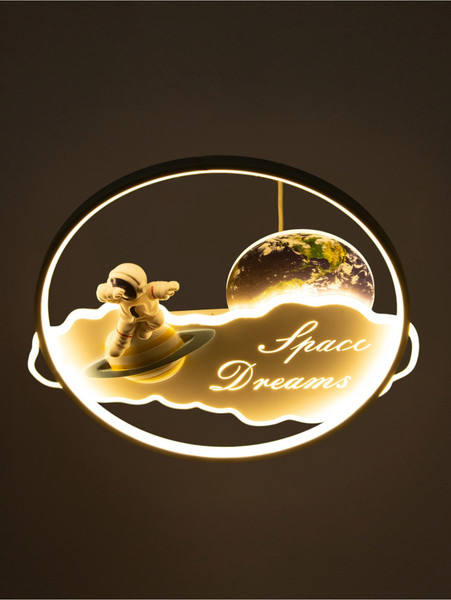 Потолочный светильник BayerLux Космонавт на планете / 10534302