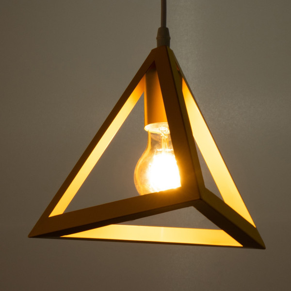 Потолочный светильник BayerLux Треугольник / 7794132