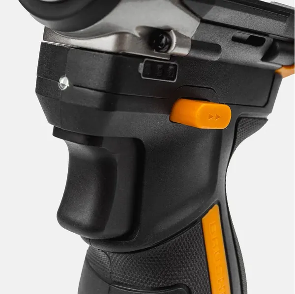 Аккумуляторный гайковерт RUNTEC Pro RT-IW180