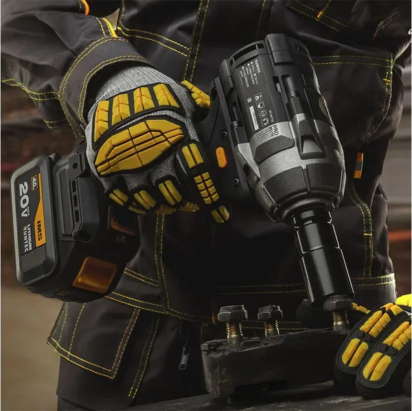 Аккумуляторный гайковерт RUNTEC Pro RT-IW750