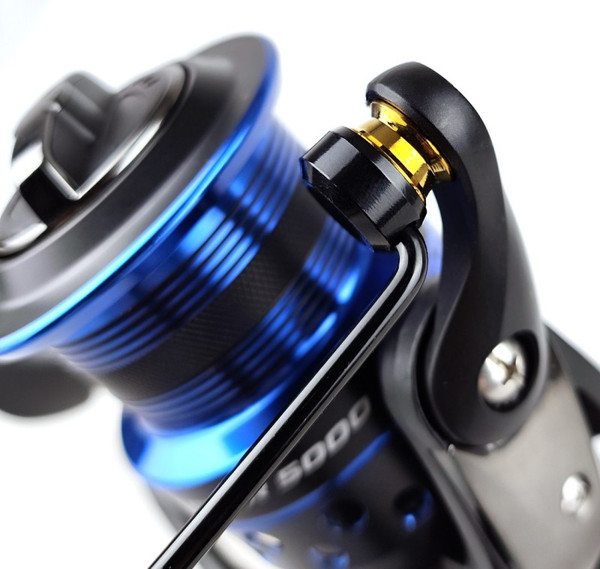 Катушка безынерционная F-Fishing Tesoro Feeder 5000 / FTS5000