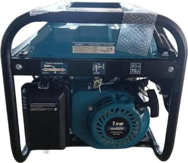 Бензиновый генератор Redbo GPT-3300D