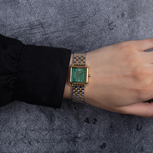 Часы наручные женские Луч 940417672